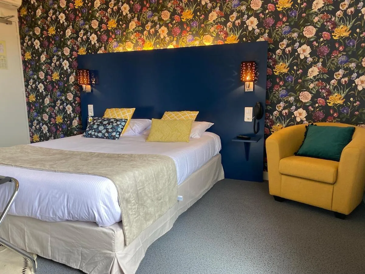 Logis Hotel Aux Berges De L'Aveyron Onet-le-Chateau France
